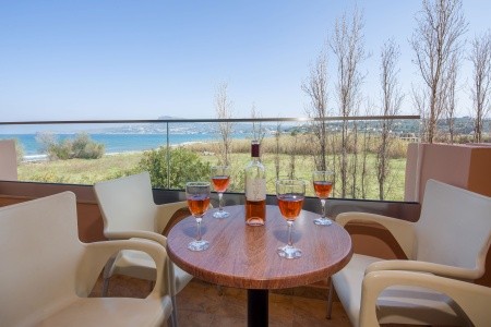 Kiani Beach Resort - 35