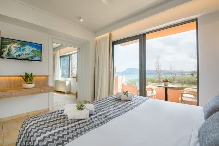 Kiani Beach Resort - 39