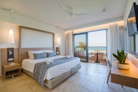 Kiani Beach Resort - 41