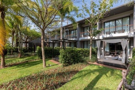 Thajsko Phuket Phuket Marriott Resort & Spa Nai Yang 12 dňový pobyt Polpenzia Letecky Letisko: Praha February 2027 ( 1/02/27-12/02/27)