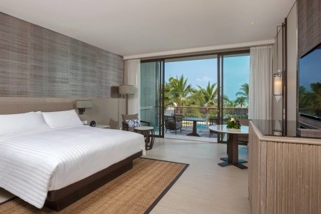 Thajsko Phuket Phuket Marriott Resort & Spa Nai Yang 12 dňový pobyt Polpenzia Letecky Letisko: Praha February 2027 ( 1/02/27-12/02/27)