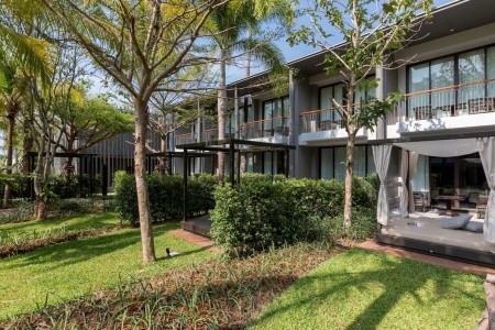 Thajsko Phuket Phuket Marriott Resort & Spa Nai Yang 12 dňový pobyt Polpenzia Letecky Letisko: Praha February 2027 ( 1/02/27-12/02/27)