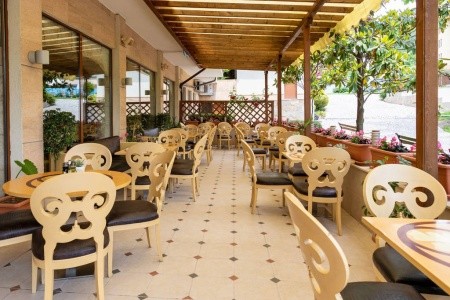 Garden Of Eden Apartments - 10