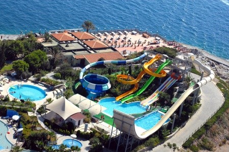 Pine Bay Holiday Resort - 57