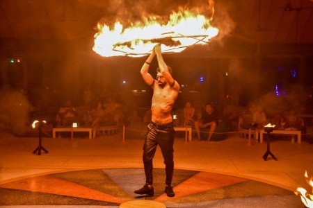 Furaveri Island Resort & Spa (Raa Atoll) - 84