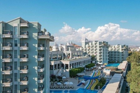 Royal Atlantis Spa & Resort - 3