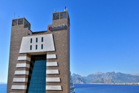 Ramada Plaza By Wyndham Antalya - 2