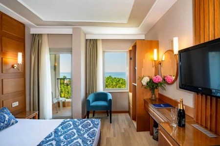 Royal Atlantis Beach - 12