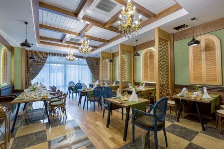 Side Royal Palace - 9