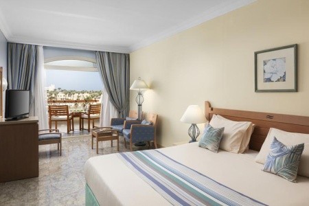 Royal Lagoons Aqua Park Resort & Spa - 8