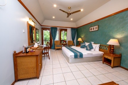 Fihalhohi Island Resort - 9