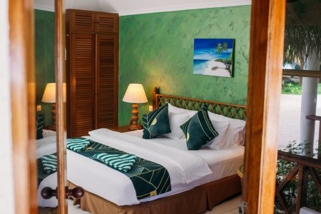 Fihalhohi Island Resort - 17