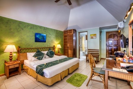 Fihalhohi Island Resort - 20