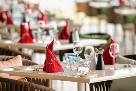 Maldivy  Hard Rock Maldives 7 dňový pobyt All Inclusive Letecky Letisko: Viedeň October 2026 (22/10/26-28/10/26)