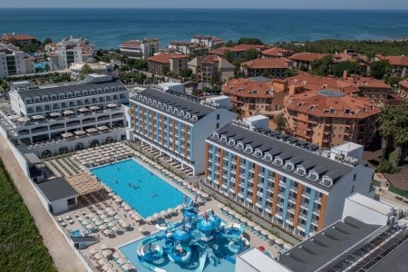 Arcanus Trendline Resort - 2