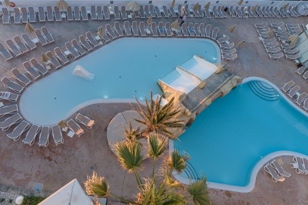 Fergus Style Cala Blanca Suites - 14