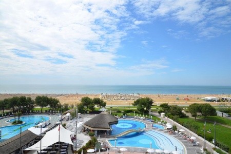 Aparthotel Holiday - 29