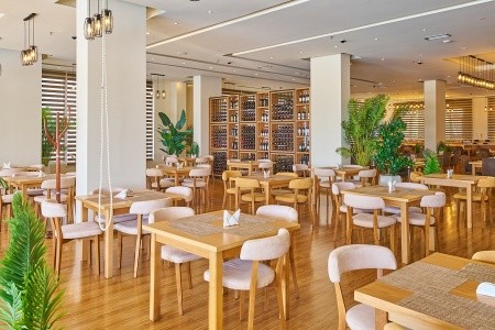 Albánsko Durrës Elesio 15 dňový pobyt All Inclusive Letecky Letisko: Praha July 2026 (12/07/26-26/07/26)