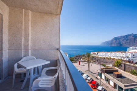 Kanárske ostrovy Tenerife Vigilia Park 10 dňový pobyt Bez stravy Letecky Letisko: Budapešť May 2026 ( 7/05/26-16/05/26)