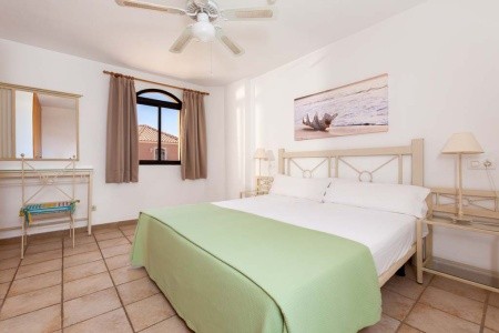 Kanárske ostrovy Tenerife Sol Sun Beach 5 dňový pobyt Bez stravy Letecky Letisko: Budapešť October 2026 (18/10/26-22/10/26)