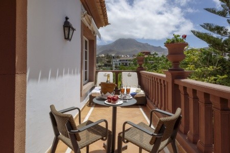 Kanárske ostrovy Tenerife Bahía Del Duque Las Villas 10 dňový pobyt Polpenzia Letecky Letisko: Budapešť September 2026 (17/09/26-26/09/26)
