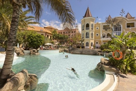 Kanárske ostrovy Tenerife Bahía Del Duque Las Villas 10 dňový pobyt Polpenzia Letecky Letisko: Budapešť September 2026 (17/09/26-26/09/26)