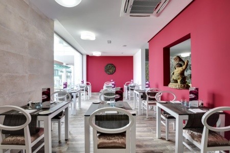 Kanárske ostrovy Lanzarote Barceló Teguise Beach 8 dňový pobyt Polpenzia Letecky Letisko: Bratislava June 2026 (12/06/26-19/06/26)