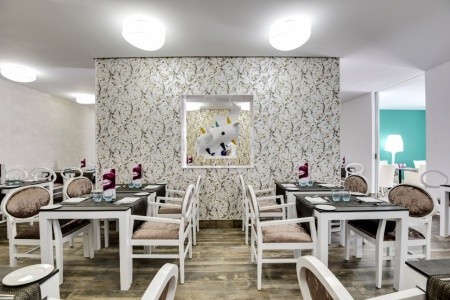 Kanárske ostrovy Lanzarote Barceló Teguise Beach 8 dňový pobyt Polpenzia Letecky Letisko: Bratislava June 2026 (12/06/26-19/06/26)