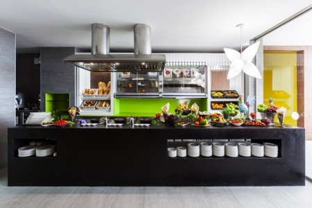 Kanárske ostrovy Lanzarote Barceló Teguise Beach 8 dňový pobyt Polpenzia Letecky Letisko: Bratislava June 2026 (12/06/26-19/06/26)