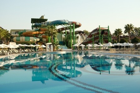 Crystal Waterworld Park Resort & Spa - 62