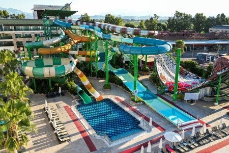Crystal Waterworld Park Resort & Spa - 68