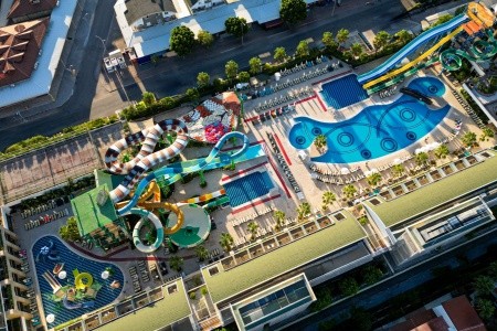 Crystal Waterworld Park Resort & Spa - 71