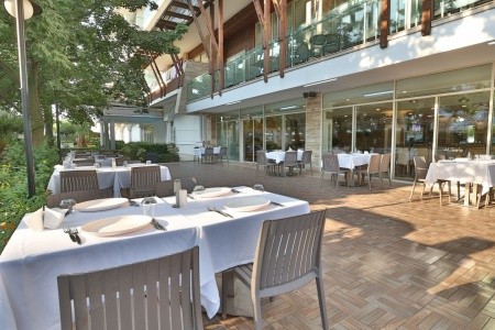 Crystal Waterworld Park Resort & Spa - 81