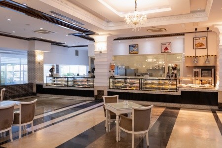 Crystal Waterworld Park Resort & Spa - 91