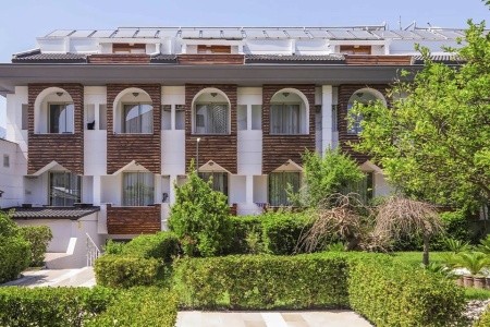 Turecko Kemer Fame 7 dňový pobyt All Inclusive Letecky Letisko: Praha July 2026 ( 9/07/26-15/07/26)