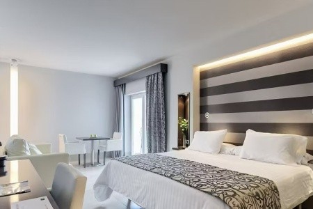 Španielsko Menorca Barceló Hamilton Menorca - Adults Only 5 dňový pobyt Polpenzia Letecky Letisko: Budapešť October 2026 ( 6/10/26-10/10/26)