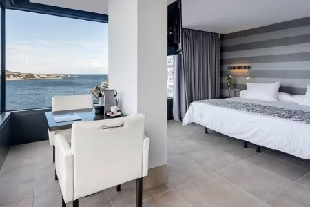 Španielsko Menorca Barceló Hamilton Menorca - Adults Only 5 dňový pobyt Polpenzia Letecky Letisko: Budapešť October 2026 ( 6/10/26-10/10/26)