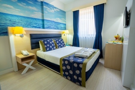 Turecko Turecká riviéra Club Aqua Plaza 8 dňový pobyt Ultra All inclusive Letecky Letisko: Praha June 2026 ( 9/06/26-16/06/26)