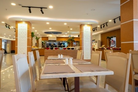 Turecko Turecká riviéra Club Aqua Plaza 8 dňový pobyt Ultra All inclusive Letecky Letisko: Praha June 2026 ( 9/06/26-16/06/26)