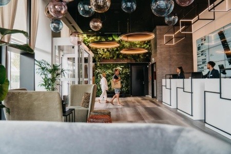 J44 Lifestyle Hotel - 10