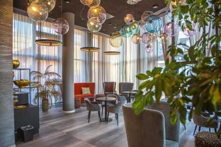 J44 Lifestyle Hotel - 12