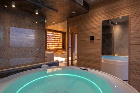 J44 Lifestyle Hotel - 16