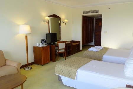 Grécko Kos Kipriotis Panorama & Suites 16 dňový pobyt Ultra All inclusive Letecky Letisko: Praha September 2026 (13/09/26-28/09/26)