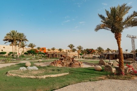 Blend Elphistone Resort - 97