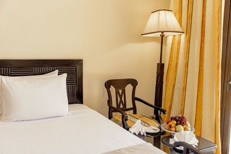 Blend Elphistone Resort - 111