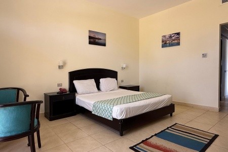 Blend Elphistone Resort - 125