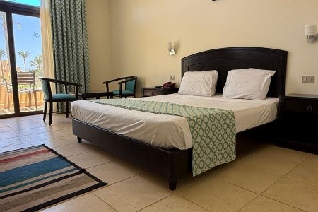 Blend Elphistone Resort - 126