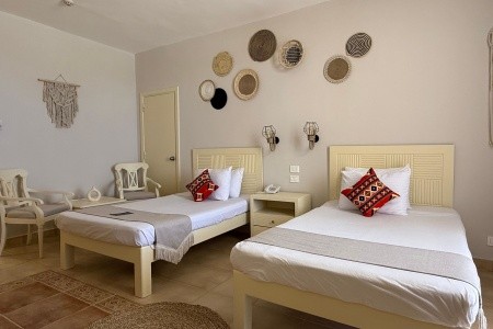 Blend Elphistone Resort - 129