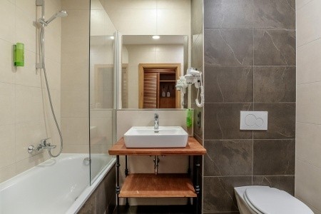 Victoria By Vaya - 40