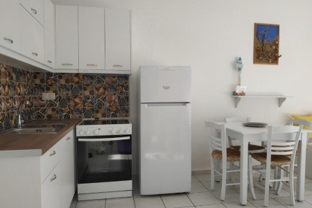 Livadi - Studia A Apartmány - 9